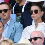 Jordan Spieth’s Spouse Annie Verret Covers Infant Bump in White Flower Zimmermann Tunic at Wimbledon 2023